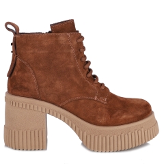 Botki damskie Bombonella 8T G192 3831 719