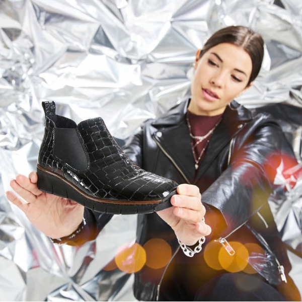 Sztyblety damskie Rieker 53794-01 BLACK