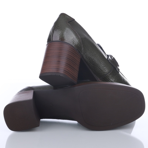 Mokasyny damskie na obcasie Fluchos 102358 CRISTEL D9155-RO
