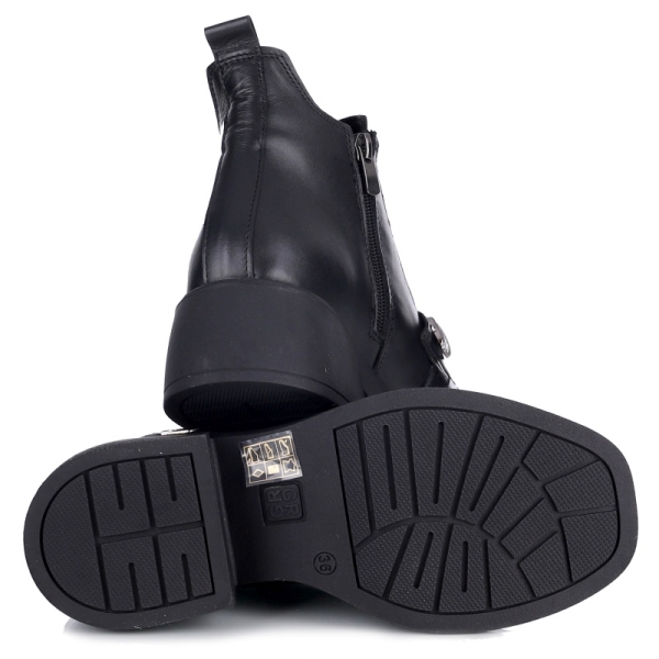 Botki damskie Bombonella 8T P593 2116 T10 02 czarne