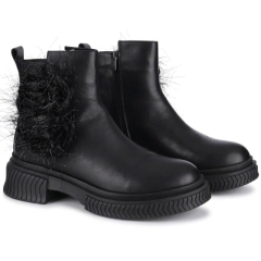 Botki damskie Bombonella 8T P323 24-231 - 01 czarne
