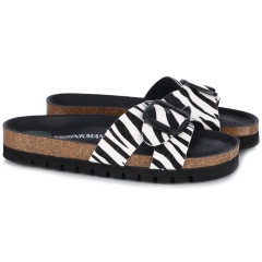 Klapki damskie Dr Brinkmann 700907-00 ZEBRA