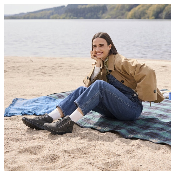 Trzewiki damskie Rieker 57502-45 GREY