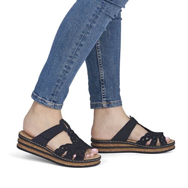 Klapki damskie Rieker 62986-14 BLUE