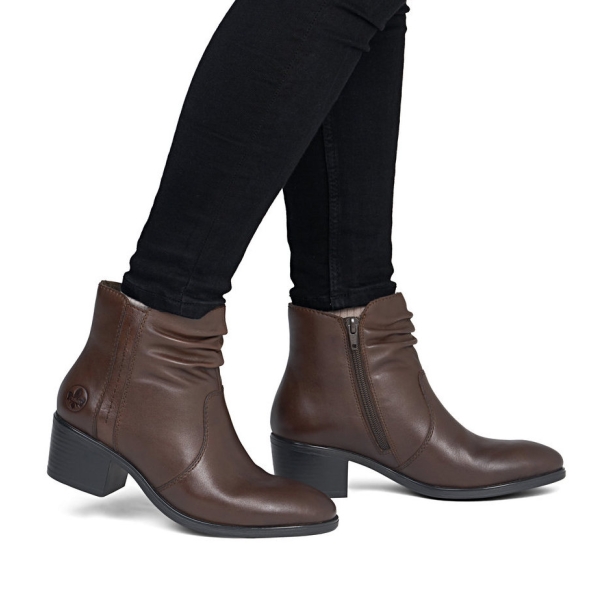 Botki damskie Rieker 73953-27 BROWN