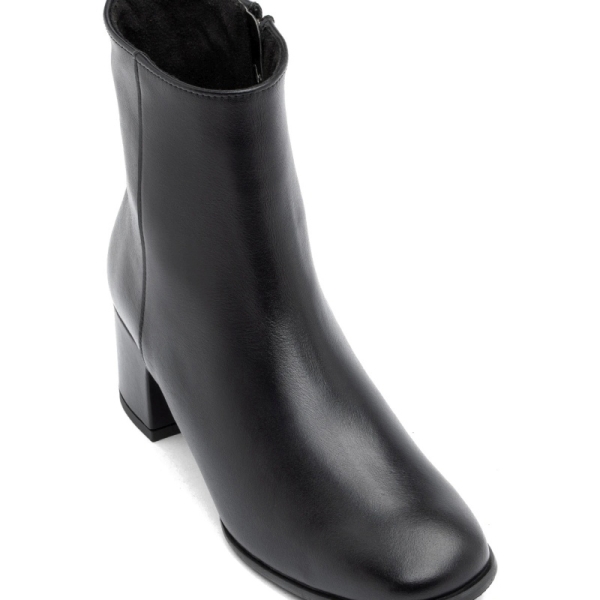 Botki damskie Ryłko F5612___ _1RVF BLACK
